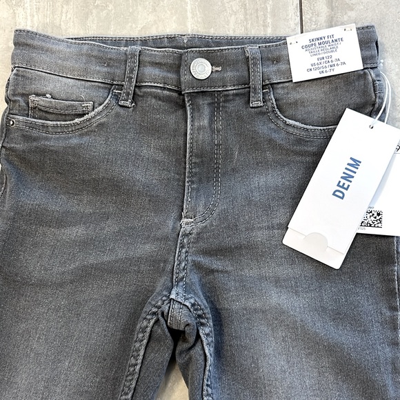 H&M - Girls Skinny Fit Jeans, Lined with soft fabric, adjustable waist. Size 6x - Picture 2 of 7
